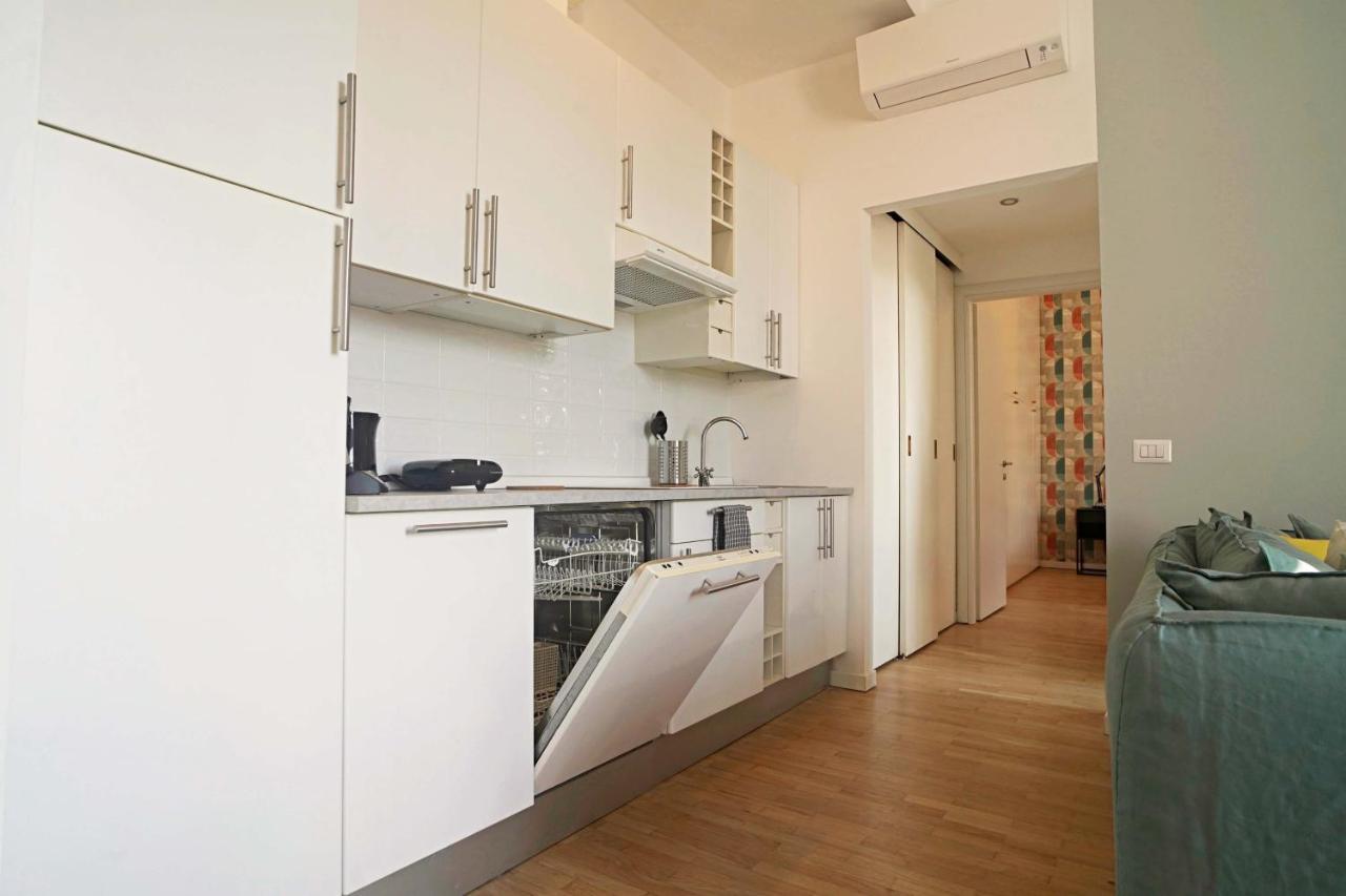 Elegant Apartment Near Brera Area 밀라노 외부 사진